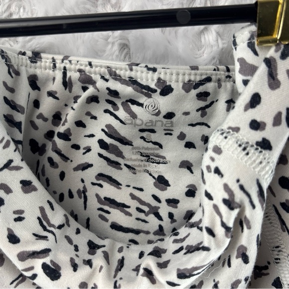 Apana Women’s Leopard Cheetah Print Leggings Size Small White Black Brown - Picture 9 of 13